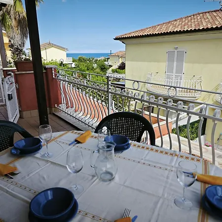 Appartamento R21 - Trilocale Vista Mare Numana